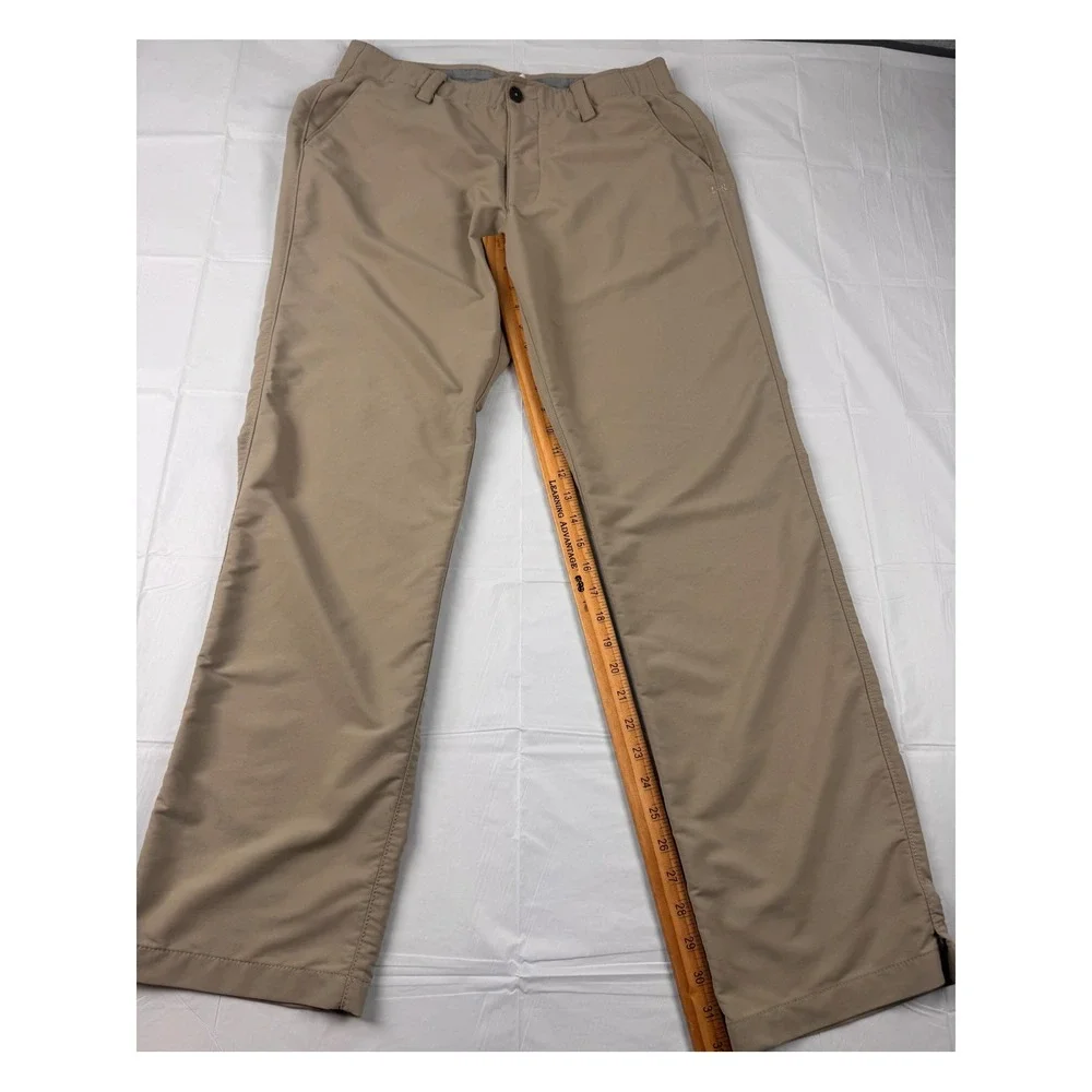Under Armour Mens Loose Fit Golf Pants Tan Khaki 34x32  Stretch‎ Athletic Casual